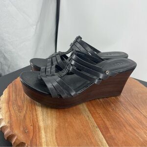 UGG Mattie Black Leather Weave Wedge Sandal Size 7.5 FD1114L